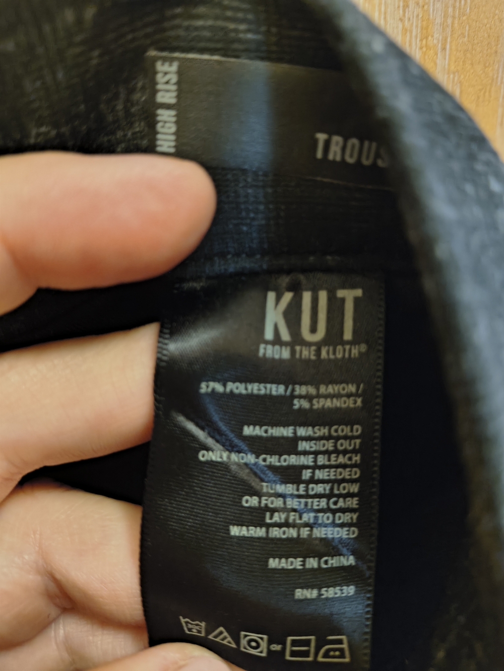 KUT From The Kloth Woman's High-Rise Black Bottoms